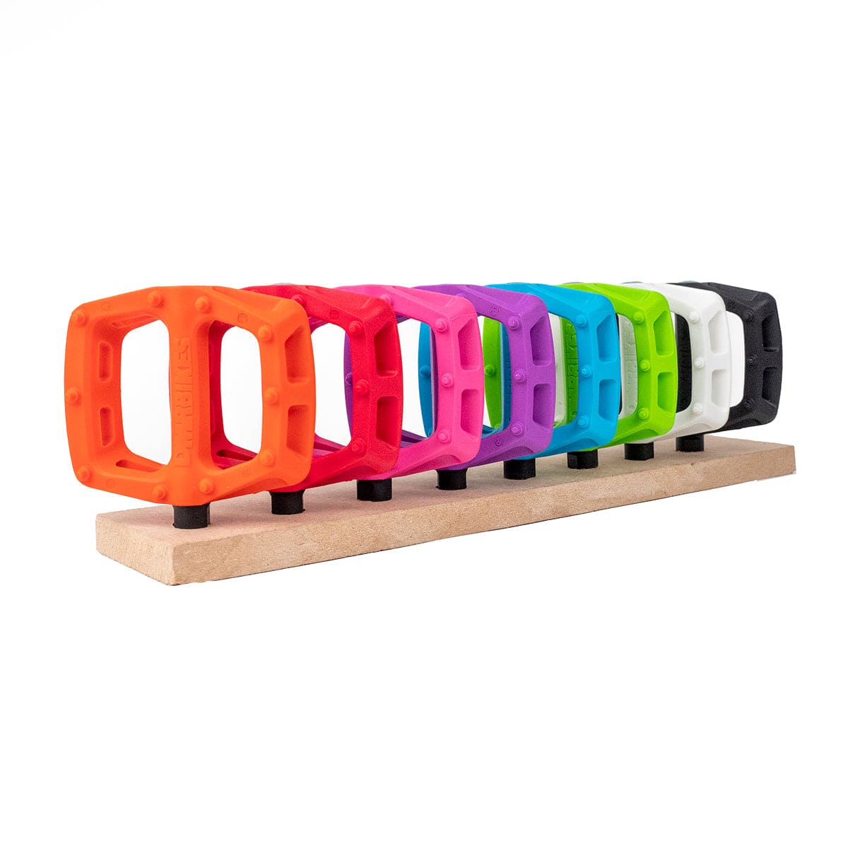 dmr v6 pedal DMR V6 Flat Pedals – Atelier Medium